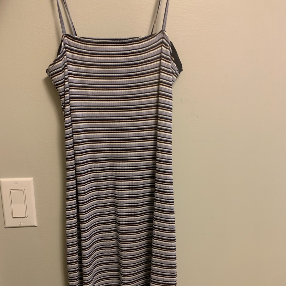 hollister striped tight fitting dress. still has tags! never worn
